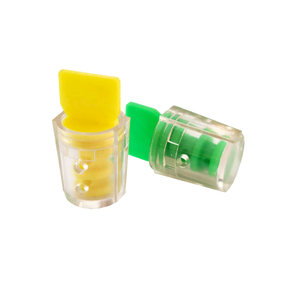 ذات جودة عالية ومنخفضة التكلفة is of high quality and low cost